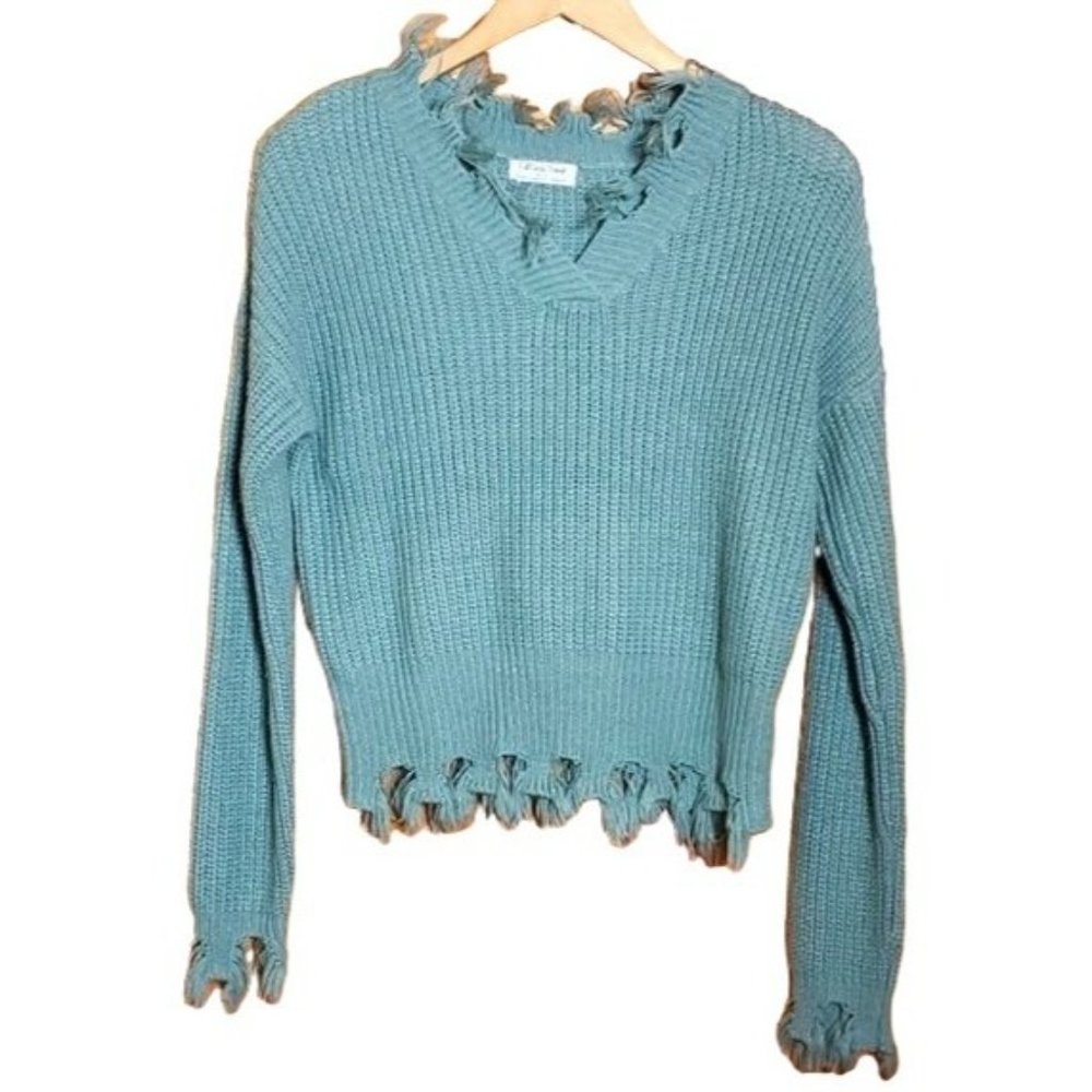 FULL CIRCLE TRENDS M GREEN RAGGED HEM KNIT SWEATER